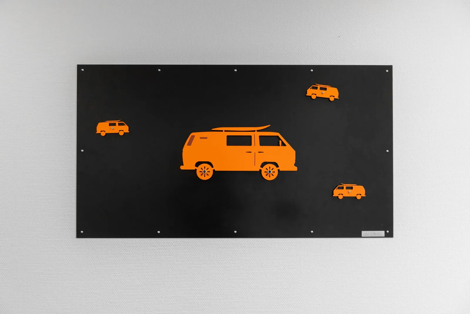 Zwart stalen magneetbord op maat met magneten